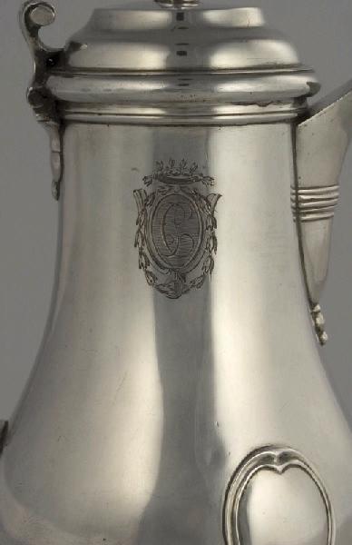 Cafetière, verseuse (tripode)_2