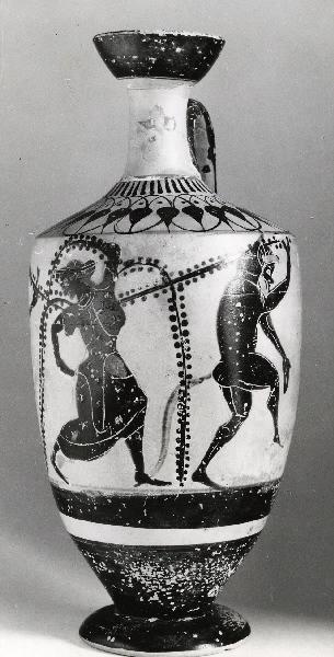 Vase à figures noires_0