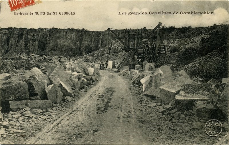 NUITS-St-GEORGES - Grande Carrière / de la Serrée_0