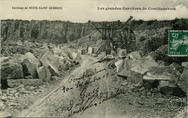 Environs de NUITS-SAINT-GEORGES Les grandes Carrières de Comblanchien_0