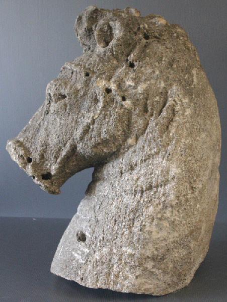 Tête de cheval harnachée (fragment d'un groupe sculpté), 1er siècle av JC, 1er siècle, 2e siècle, 3e siècle, 4e siècle, 5e siècle
