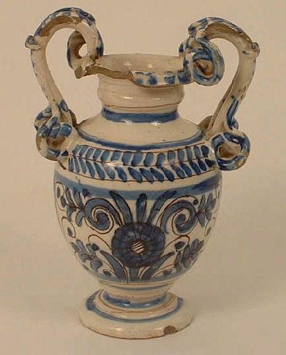 Vase (à anses)_0