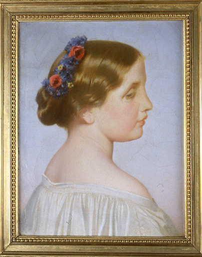 Portrait de jeune femme_0
