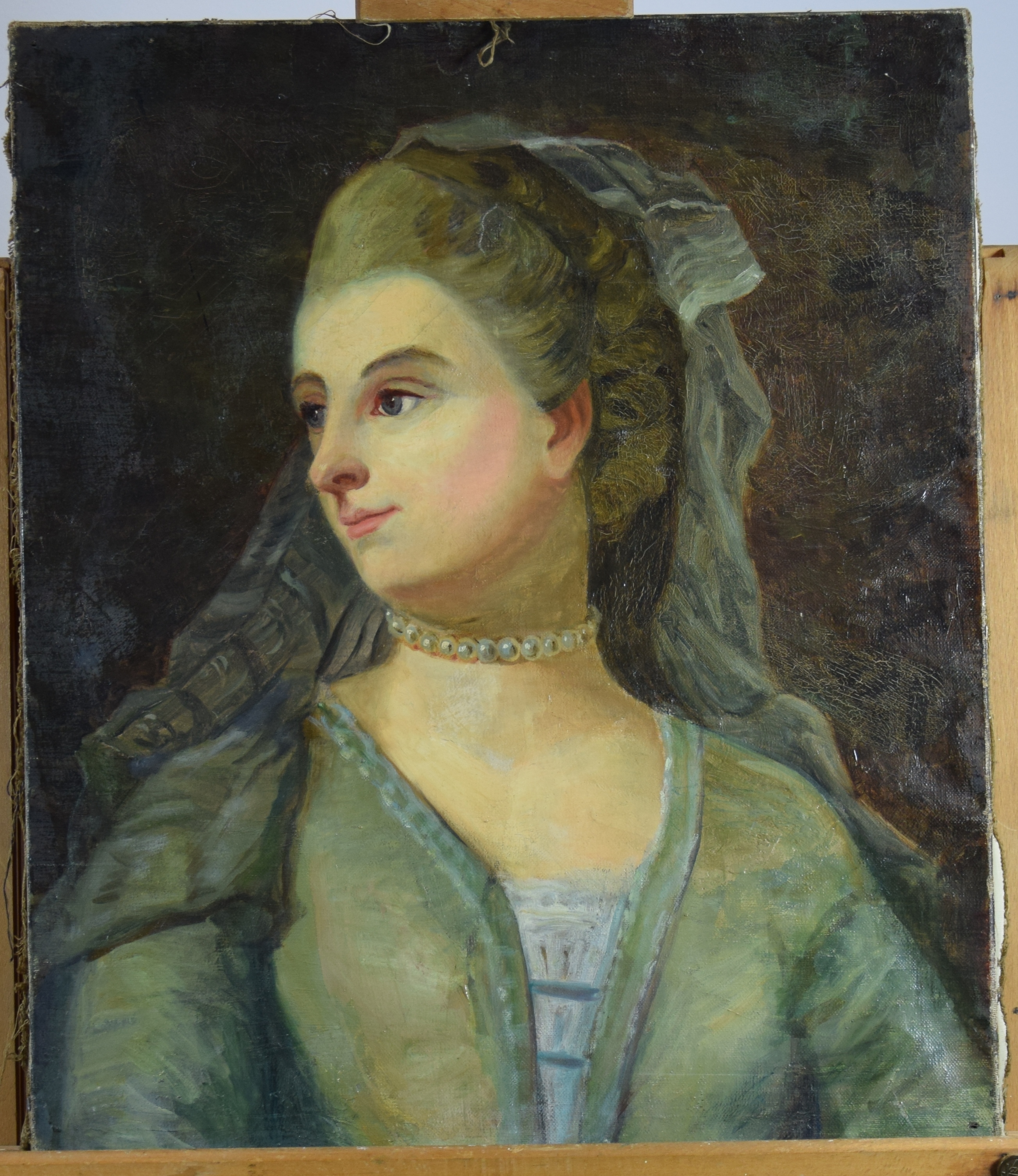 Portrait de femme au voile et au collier de perles, Alice Grillot, 20e siècle