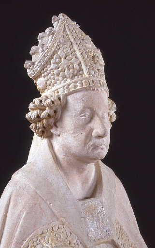 Statue de Jean Rolin en évêque_0