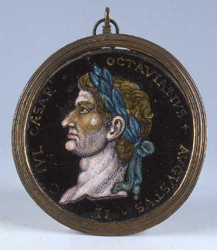 Tête de l'empereur Auguste_0