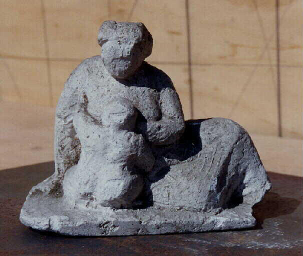 Femme allaitant assise au sol, Maxime Descombin, 20e siècle