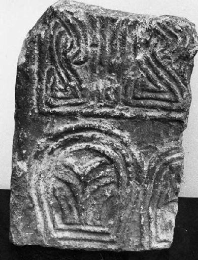 Chancel (élément), plaque_0