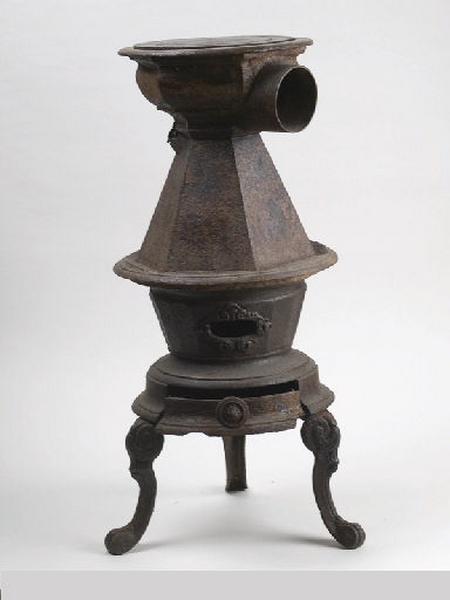 Poêle de chauffage (tripode)_1