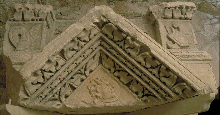 Stèle_0