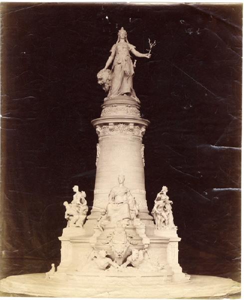 Monument à la gloire de la République, Maquette d'un premier projet, Emile Edmond Peynot, 1887