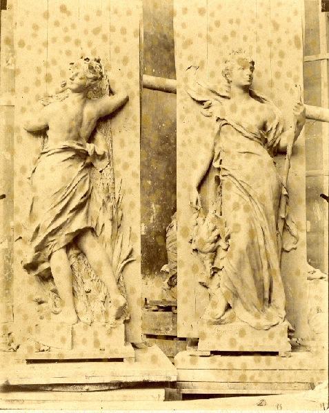 Statues de femmes, allégories, Emile Edmond Peynot, 20e siècle