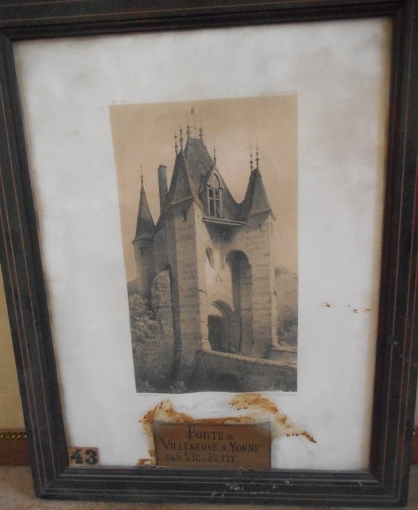 Porte de Villeneuve-sur-Yonne, Victor Petit, 19e siècle