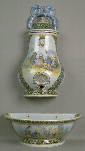 Fontaine (d'applique), couvercle_0
