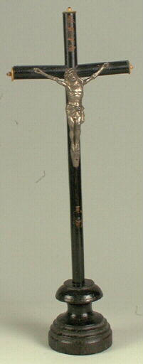 Crucifix_0