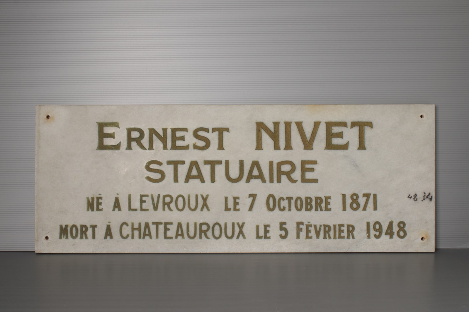 plaque commémorative pour Nivet, Villeneuve, 1948 (Vers)