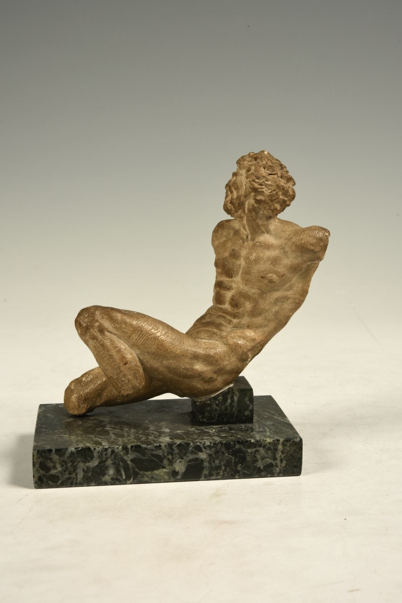 Personnage à l'antique, 20e siècle