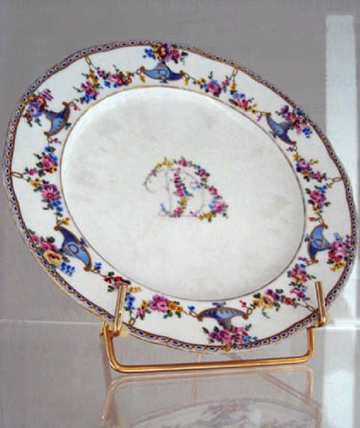 Assiette du service de Madame Du Barry_0