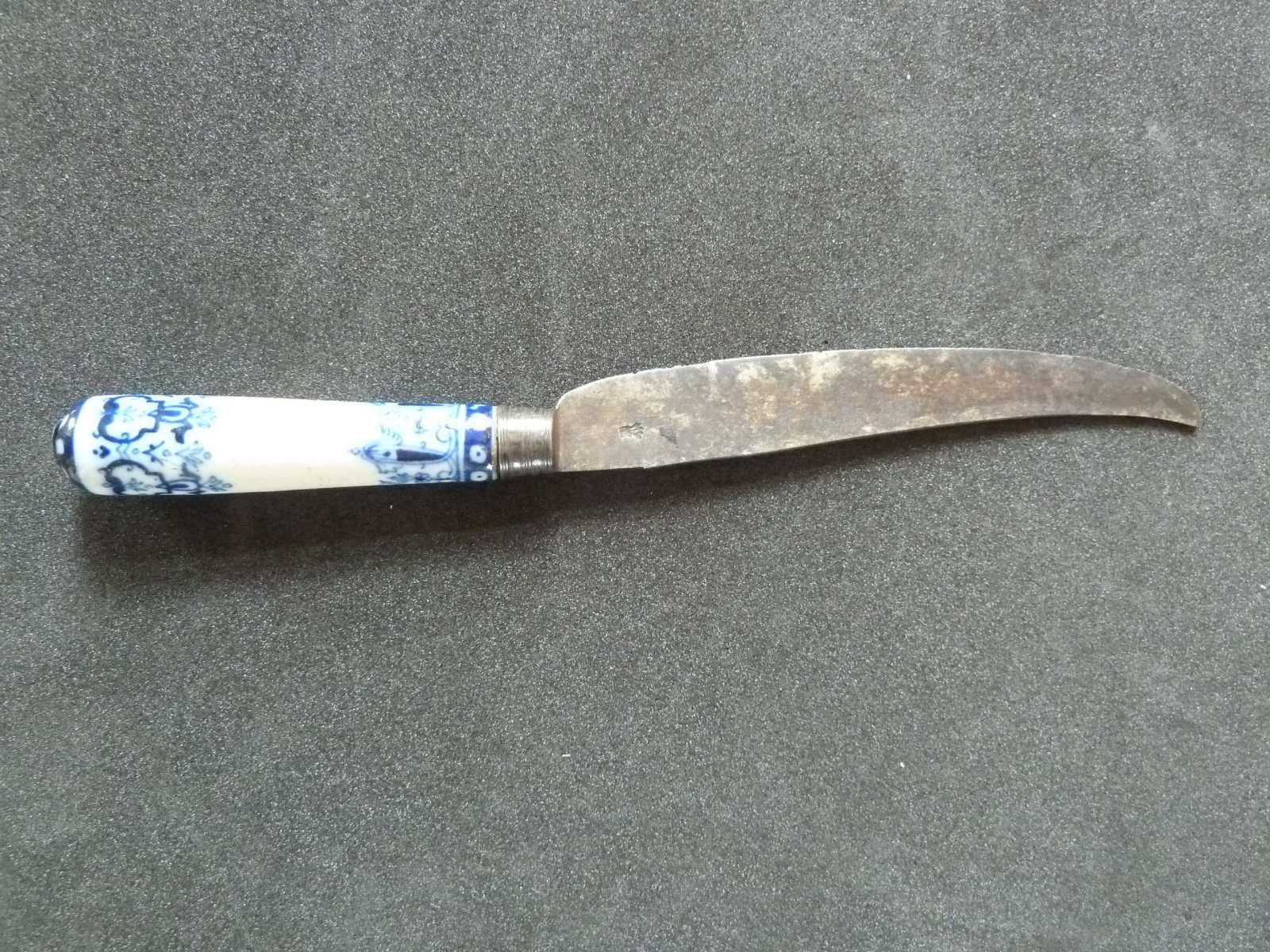 Deux couteaux camaïeu bleu_0