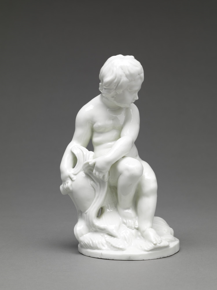 Jeune garçon assis sur un tronc d'arbre (Titre forgé)_0