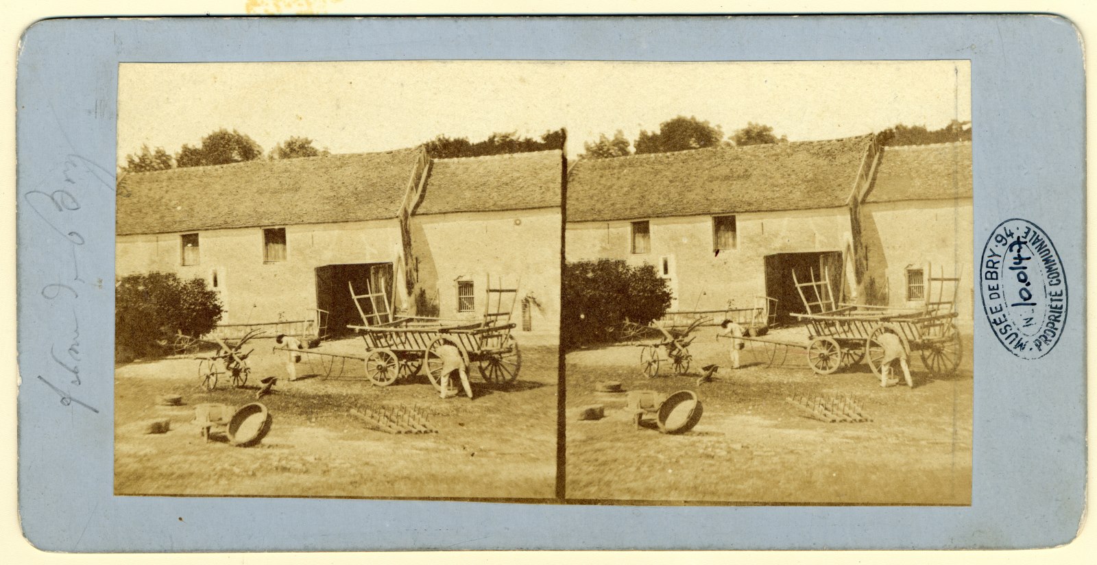 Vue de la cour de la ferme du château de Bry-sur-Marne, Alexandre Valtier, 1859