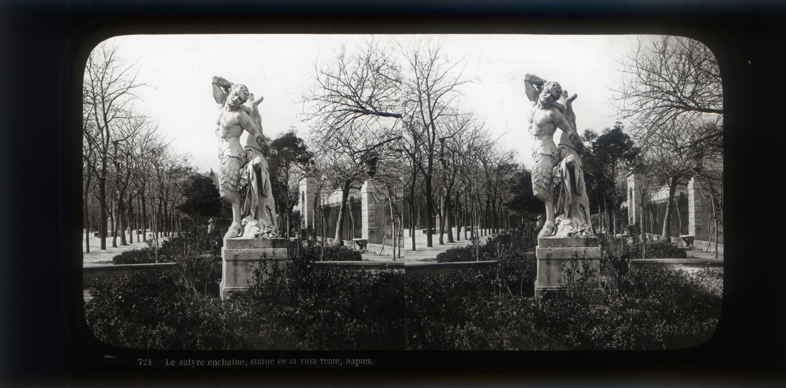 Le satyre enchaîné, statue de la Villa Reale, Naples_0