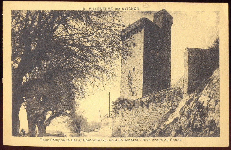 Tour Philippe le Bel et Contrefort du Pont St-Bénézet - Rive droite du Rhône_0