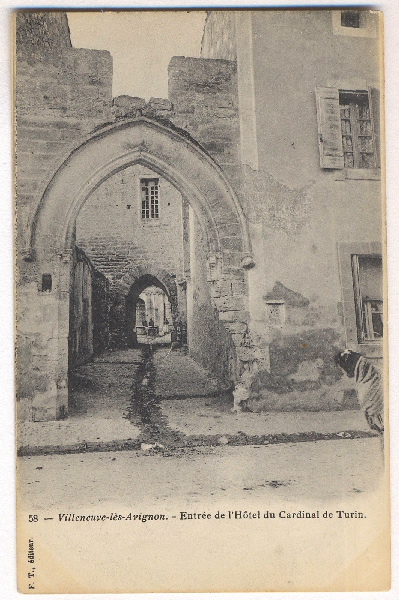 Villeneuve-lès-Avignon - Entrée de l'ancien Hôtel du Cardinal de Turin_0