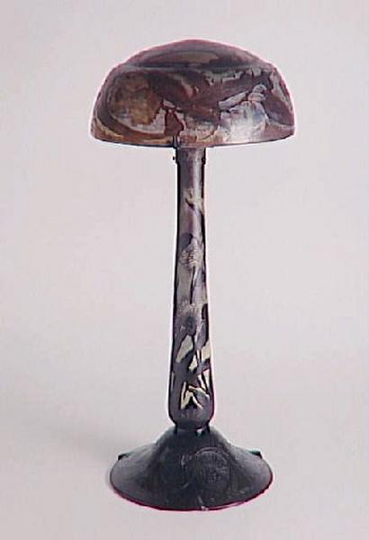 Lampe à décor de fleurs d'eucalyptus_0