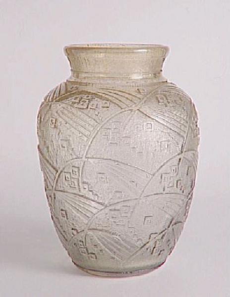 Vase à décor d'épis de blé stylisés_0