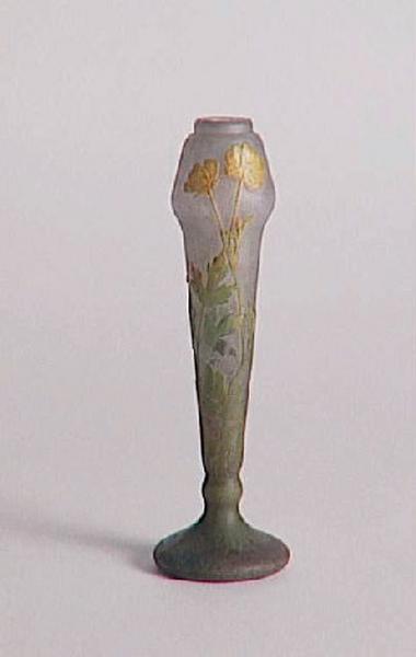Vase Bouton d'or (Ranunculus sp.) ; Porte-bouquet allongé. Décor de boutons d'or (Dénomination Daum)_0
