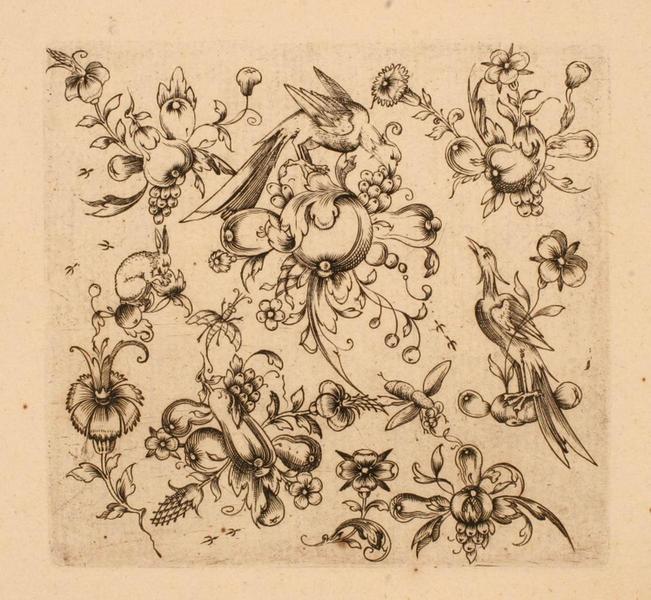 Trophée à l'oiseau picorant_0