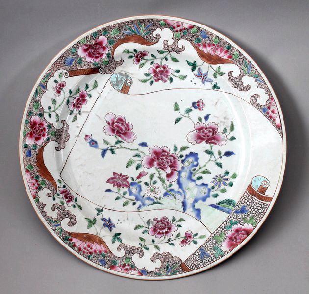 Grand plat famille rose_0