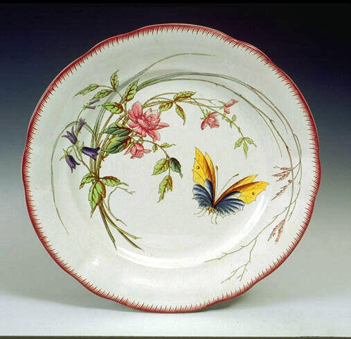Service de table (ensemble), soupière, légumier, saladier, plat (rectangulaire, 3), ravier (2), assiette (plate, 33), assiette (creuse, 11), plat (rond, 6)_0