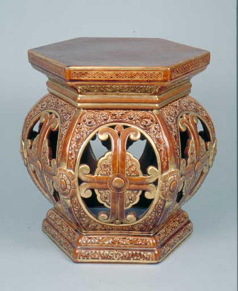 Socle (forme n° 1896)_0