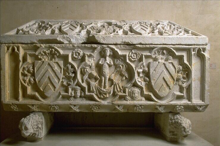 Sarcophage dit d'un grand prieur_1