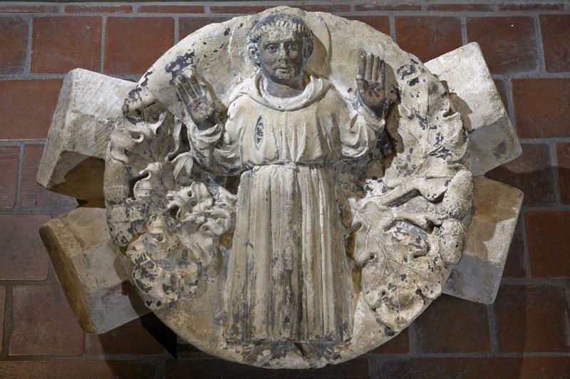 Clef de voûte ornée de Saint François d'Assise (Titre cartel 2007) ; Saint François d'Assise (Ancien titre )_0