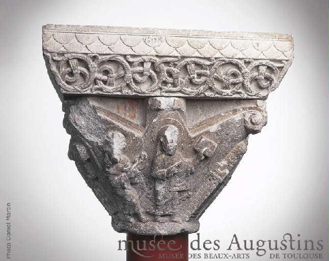 Frise de rinceaux sous imbrications_0