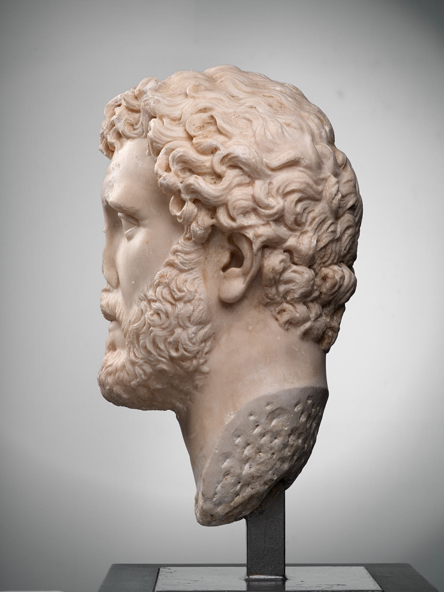 Tête d'Antonin le Pieux_2