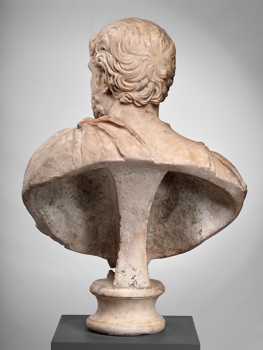 Buste d'homme cuirassé_4