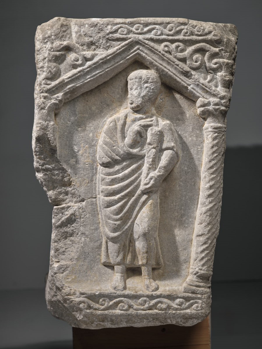 Cuve de sarcophage paléochrétien_2