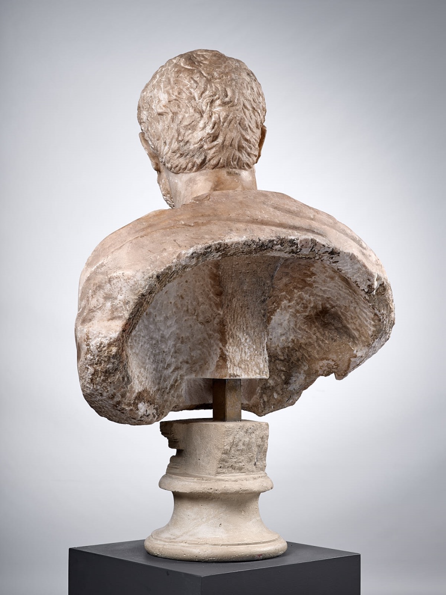 Buste d'un intellectuel (?) ; Buste d'inconnu ; Portrait d'un inconnu_4