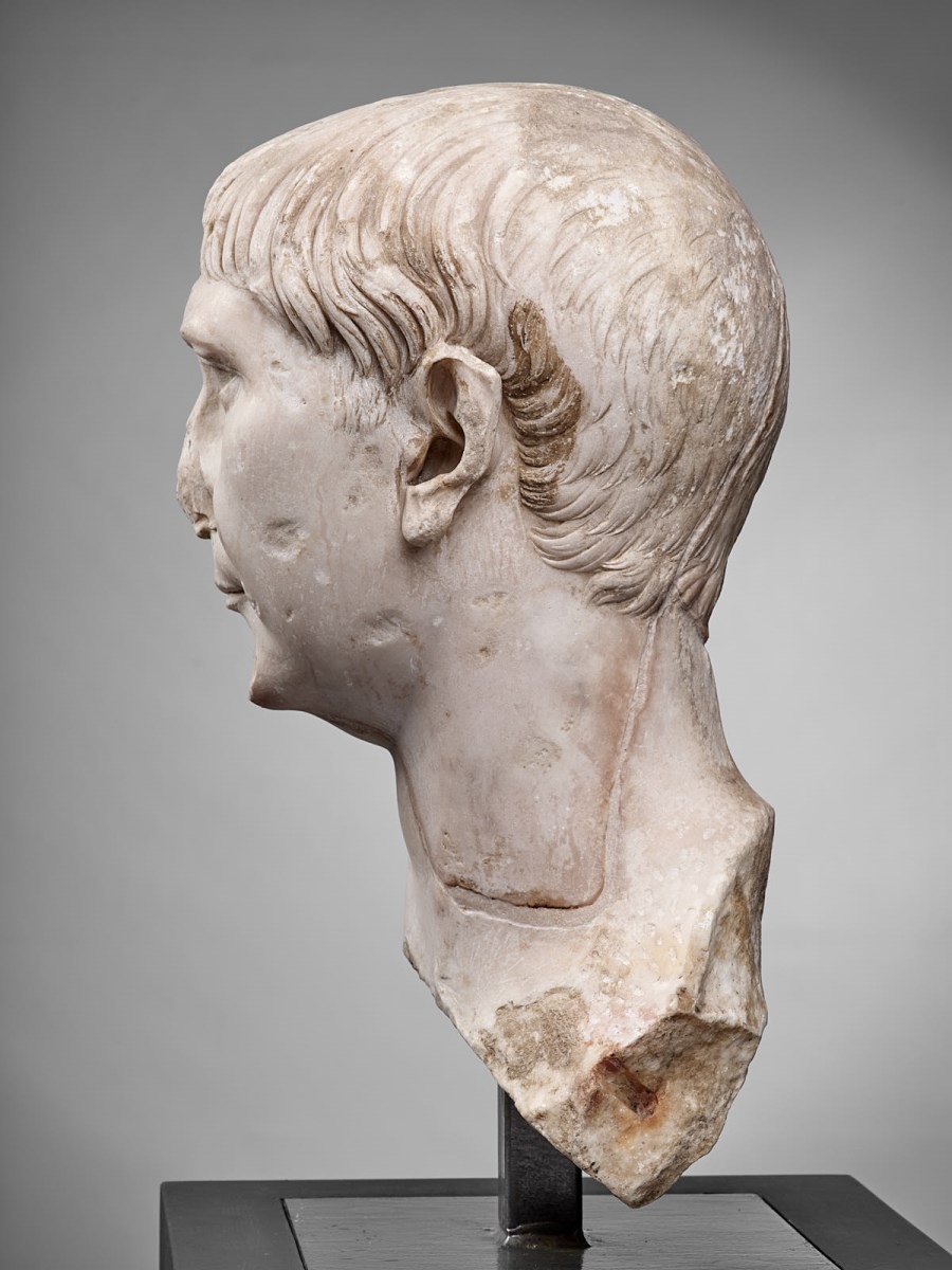 Buste fragmentaire de Trajan_6