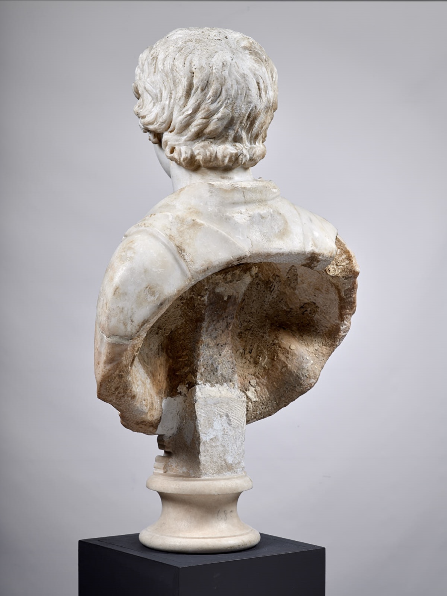 Buste cuirassé de Caracalla enfant_3