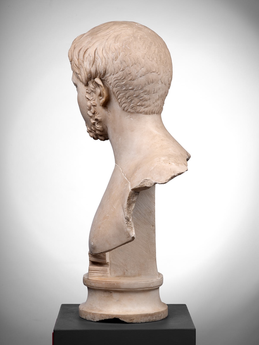 Buste de jeune homme_3