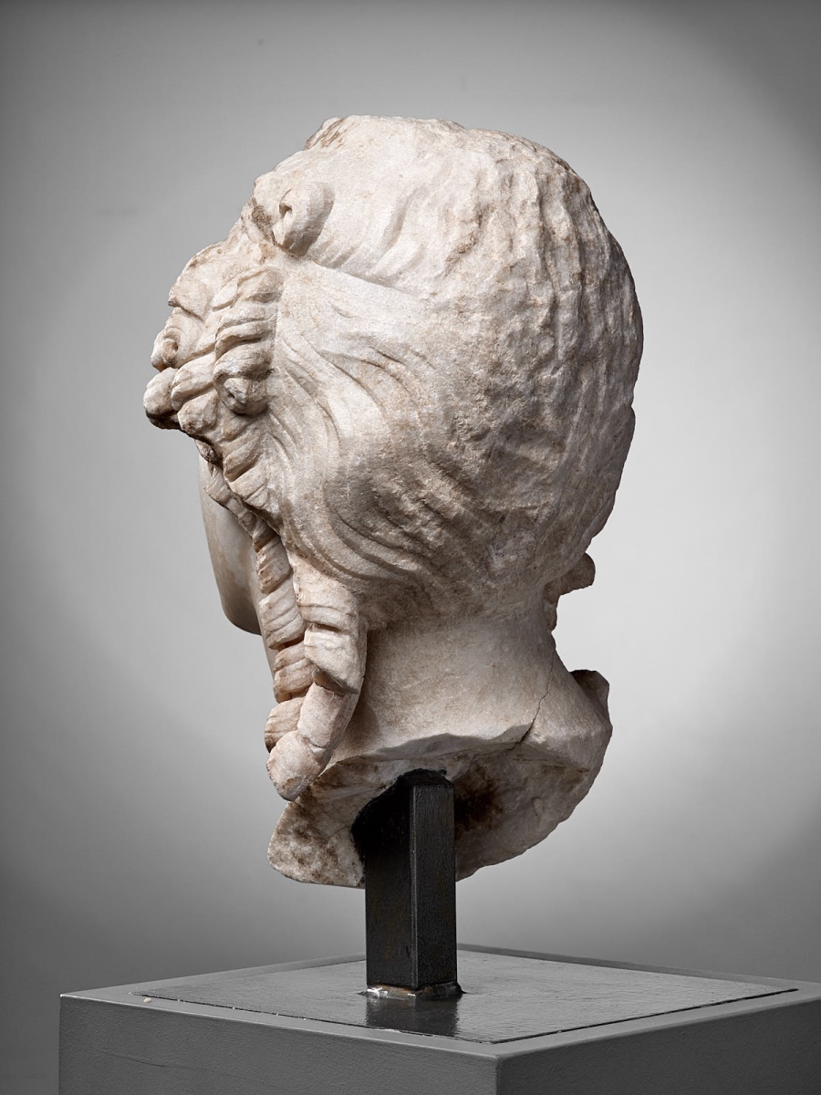 Tête de divinité (Isis ?)_3