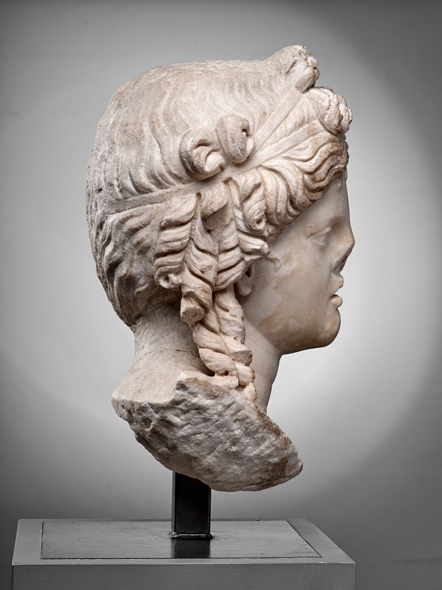 Tête de divinité (Isis ?)_6