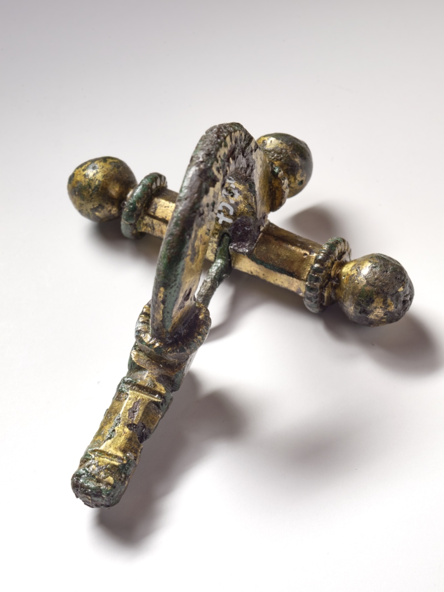 Fibule cruciforme_0