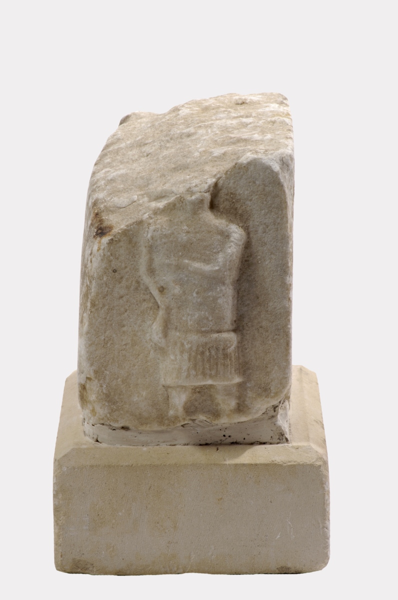 Fragment de corps d'un autel votif dédié à Mars Leheren (?) par Dannonia_1