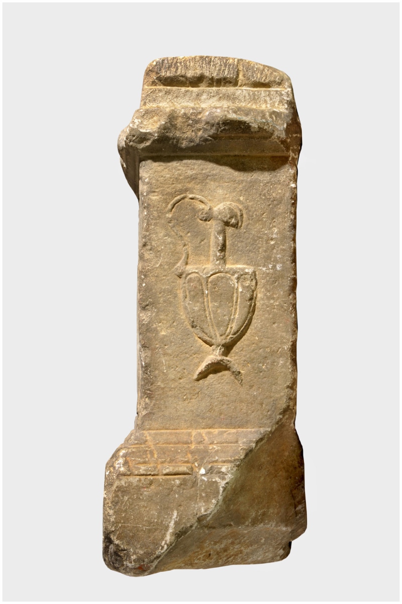 Autel votif dédié à Boccus Harauso par Marcus Valerius Fuscinus_1